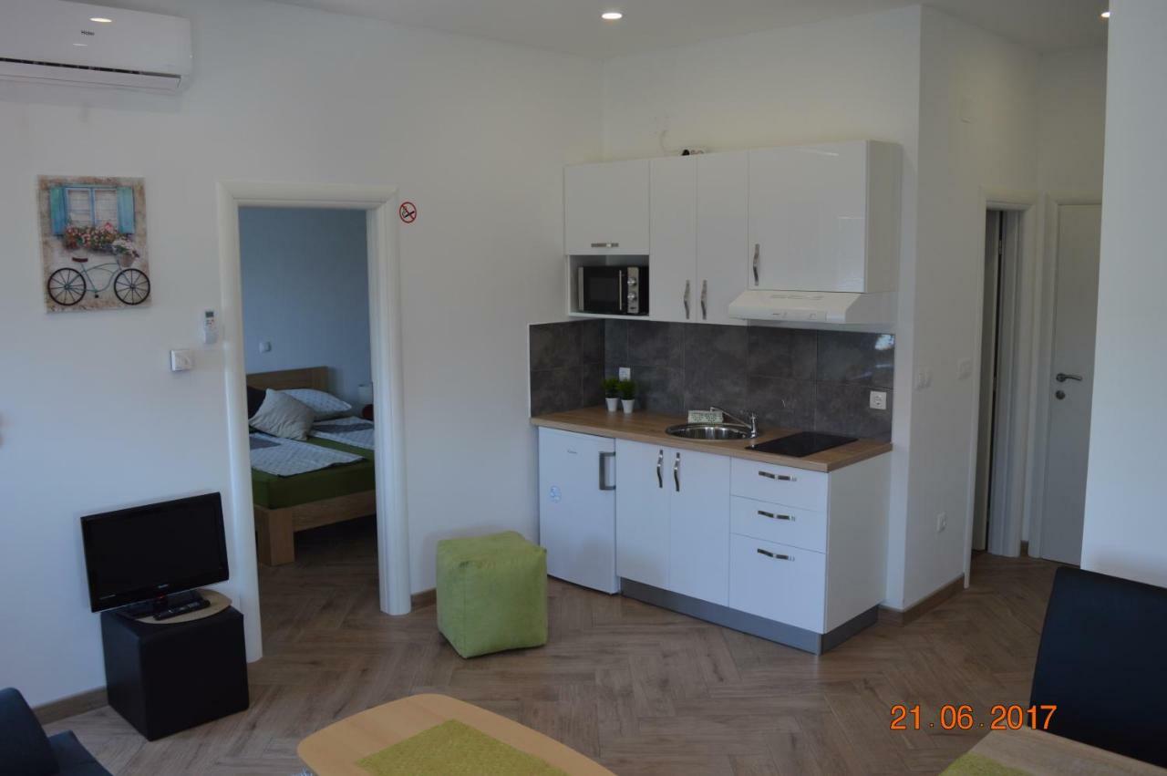 Armando Apartment
